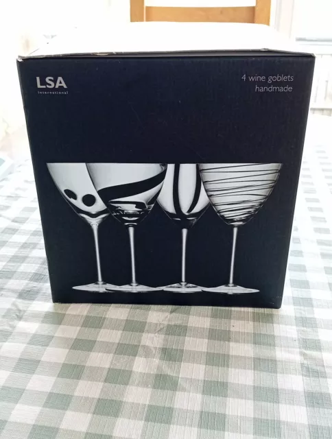 FOUR JAZZ BLACK SWIRL DESIGN LSA INTERNATIONAL WINE COCKTAIL GLASSES 300ML Boxed
