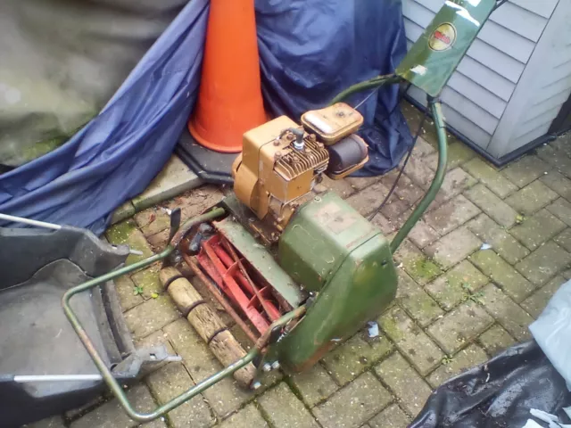 WEBB VINTAGE PETROL Cylinder Lawn Mower For Spares Or Repairs 20.00 PicClick UK