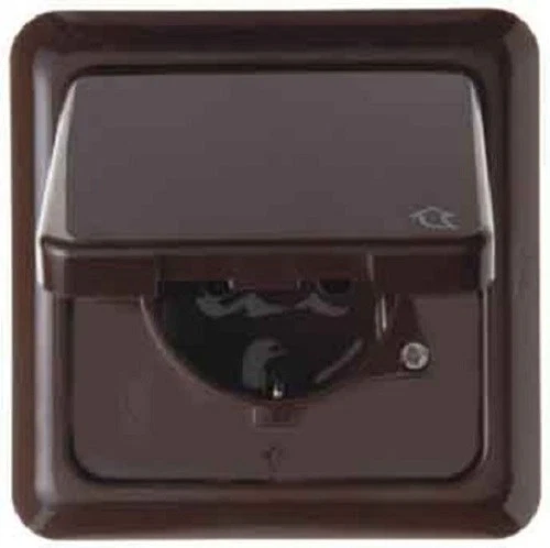 BERKER 471801 Schuko Prise De Courant Couvercle rabattable et Cadre uP IP44