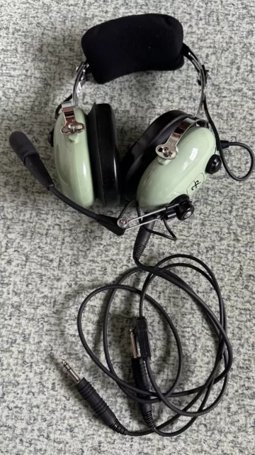 David Clark Passive Headset H10-60; very rarely used - A1 Condition.  With Case.