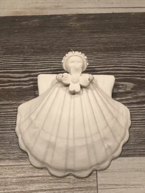 Margaret Furlong 3"  1997 Ornament, DOGWOOD