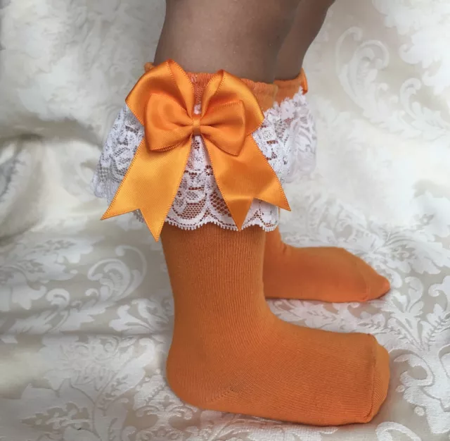 PERFECT PRINCESS Halloween Pumpkin Lacey Spanish Bow Knee High Socks. Baby/Girl