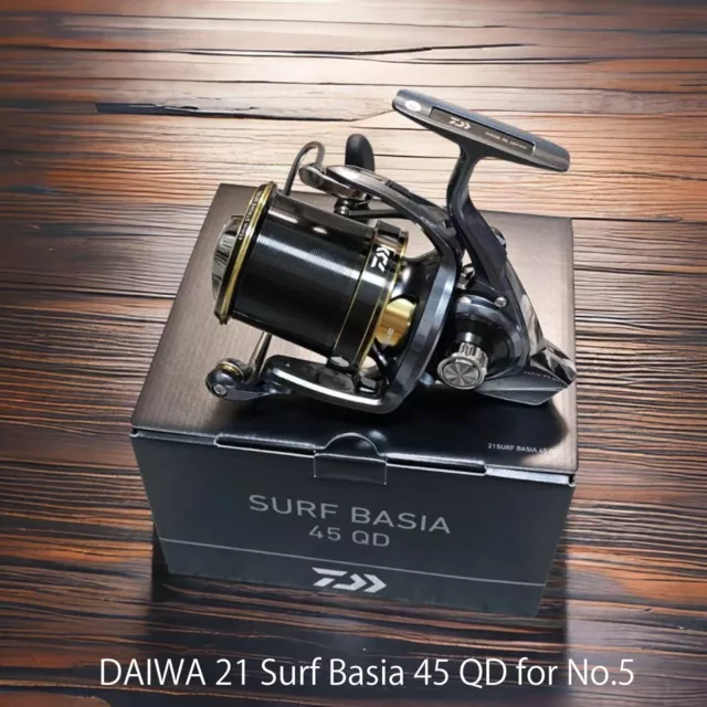 VINTAGE DAIWA 8700 Surf Spinning Fishing Reel Made in Japan $30.00