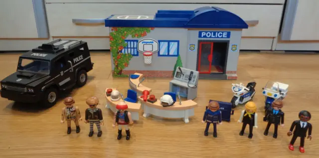 PLAYMOBIL  Take along   Police station