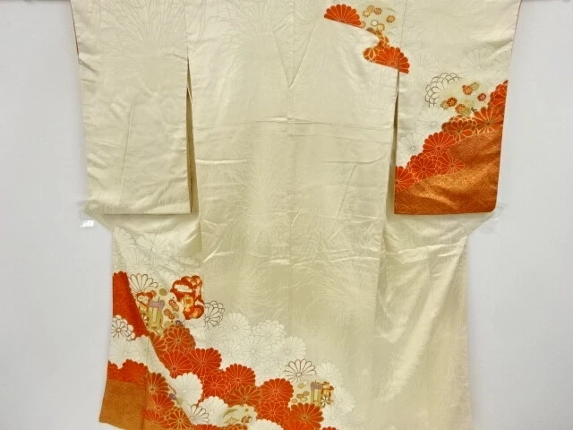 39797# Japanese Kimono / Antique Kimono / Embroidery / Carriage & Treasures