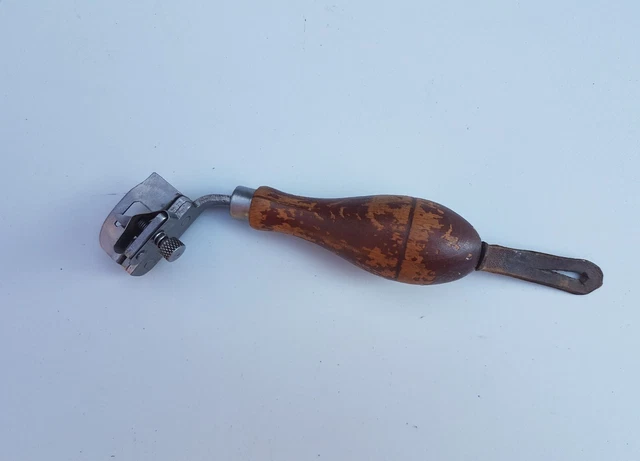 Ancien Bouton plastique 20mm - Breveté SGDG Modèle Déposé