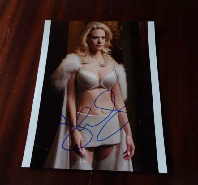 January Jones - Emma Frost X-Men Autogramm 20x25 Foto mit COA