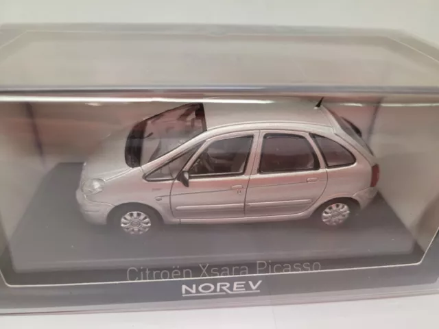Miniature Norev Die cast 1/43 Citroën Xsara Picasso 2004 Silver 159931