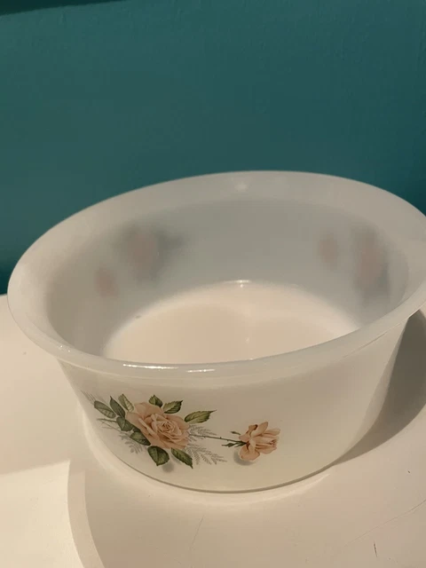 Saladier Arcopal motif marguerites - Arts de la table