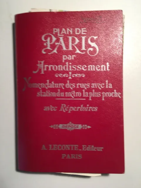 PLAN DE PARIS PAR ARRONDISSEMENTS- Avec nomenclature des rues et métro