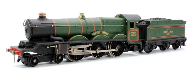 Hornby Dublo 'Oo' Gauge 2221 Br Green Castle Class '4075 Cardiff Castle' Loco