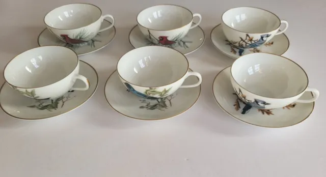 Anciennes tasses à café en porcelaine fine de Limoges