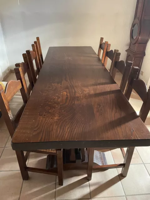 table salle à manger en mérisier massif artisanale  + 8 chaises assorties 