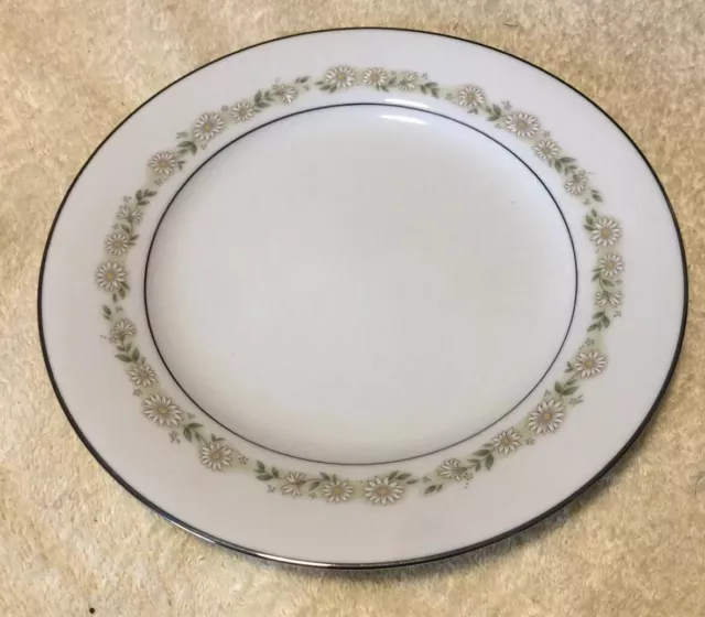 Beautiful Noritake China Trilby Pattern Salad Plate 6908 8-1/4"