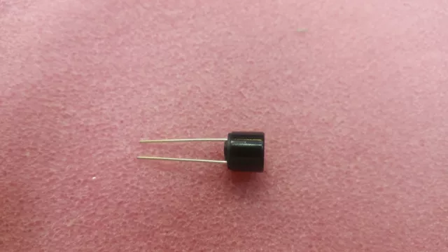 100x 0034.6033 SCHURTER Fusible Subminiature 0.08A 250V Rapide 2-Pin Par Trou