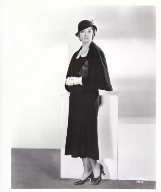 Myrna Loy Stylish Pose Stunning Portrait Mgm Glamour 1940s Original