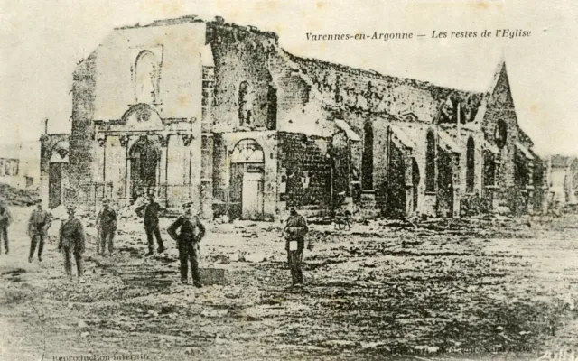 *32857 cpa Varennes in Argonne - the remains of the Church