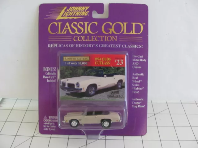 JOHNNY LIGHTNING Classic Gold 1974 Olds Cutlass Conv #23 NEW from 1998 Ltd Ed