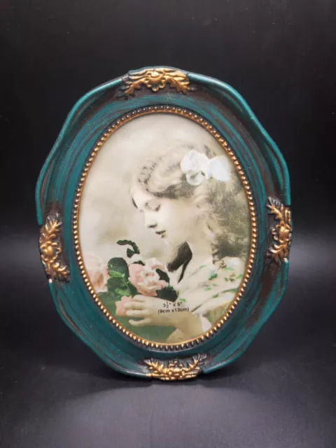 Oval Miniature Picture Frame 3 1/2 in x  5 in Free Standing Frame Green VGC