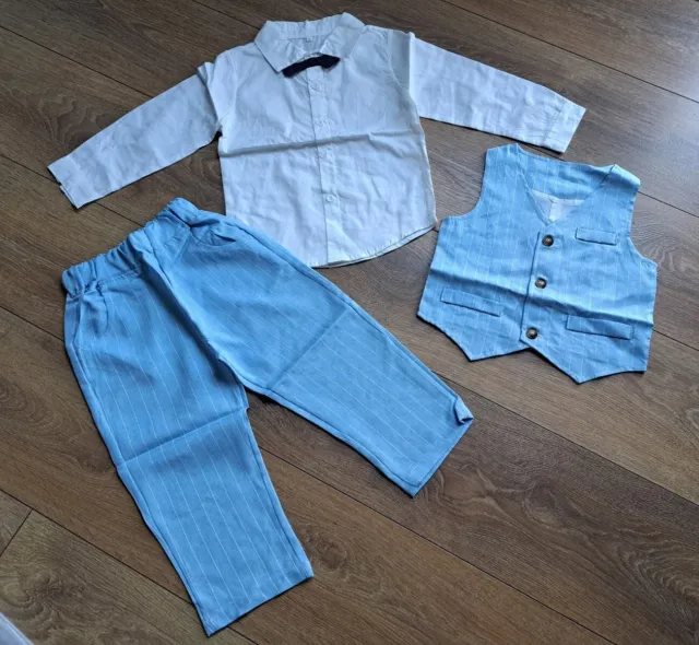 New Boys Blue White Suit Set Trousers Shirt Waistcoat Size 2-3 Years