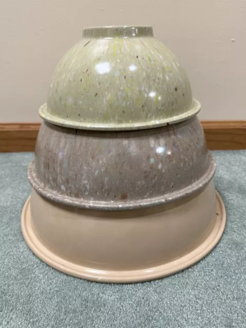 Nesting Set of 3 Texas Ware Confetti Splatter Melamine Mixing Bowls 111 118 125