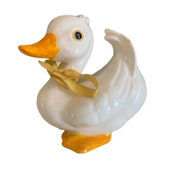 Lefton Duck Figurine Vintage Hand-Painted Spring Duckling White Ceramic