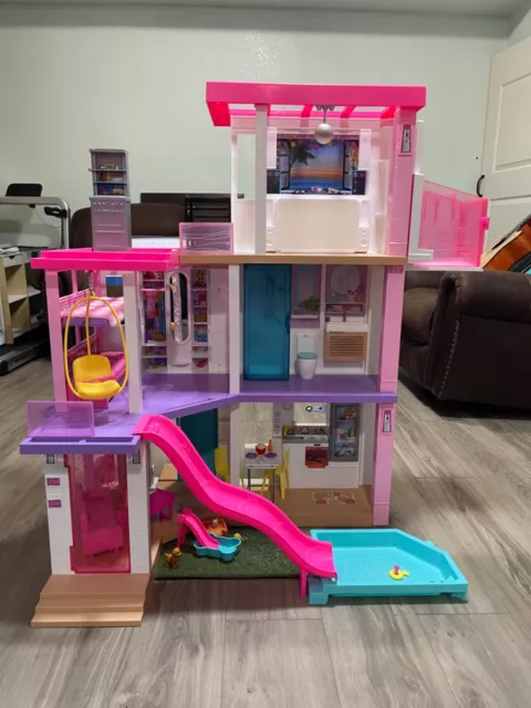 Barbie Dreamhouse Playset GRG93