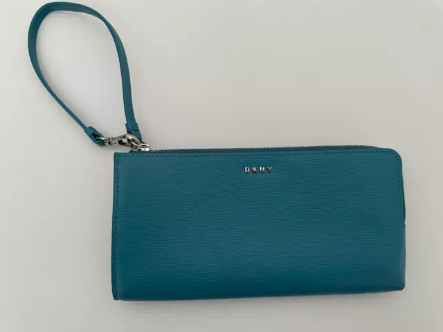 Authentic DKNY Donna Karen wristlet wallet clutch blue cow leather new