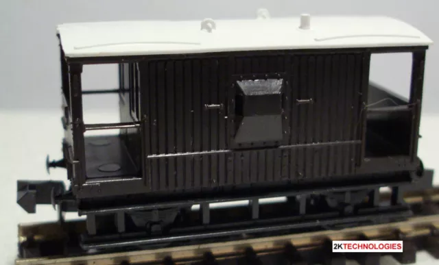 Peco KNR-49 10ft Wheel Base LNER Type Brake Van N Gauge Plastic Wagon Kit 2ndPos