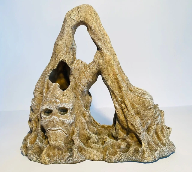 Sandy Brown Skull Tree Root Swim-through Spooky Face Aquarium Fish Ornament SK13