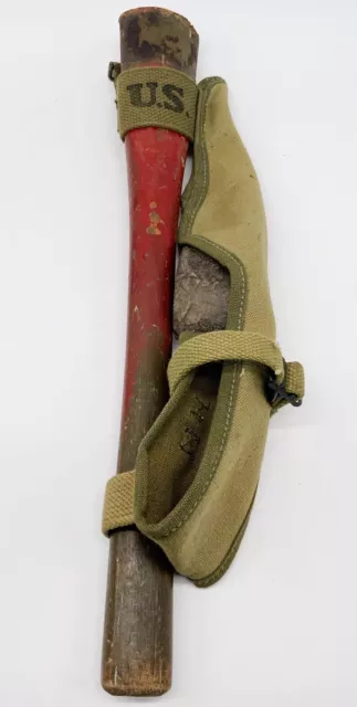 WWII US ARMY Pick axe & sheath