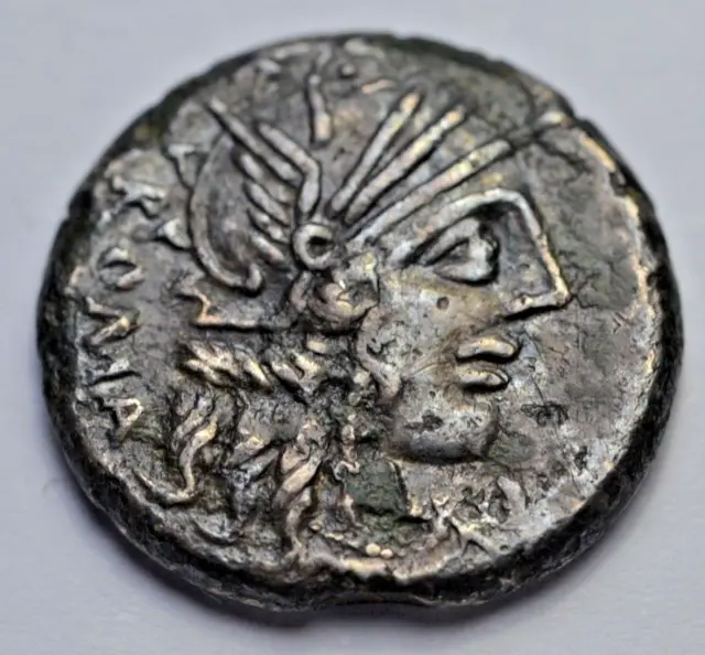 Repubblica Romana, M. Fannius C.f., Feuree denarius c. 123 a.C., Roma/Vittoria