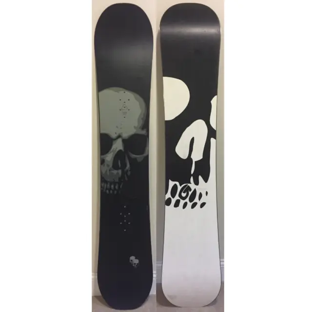 RARE Burton DOOM 155cm SKULL design Snowboard Rare Classic Collector Vintage