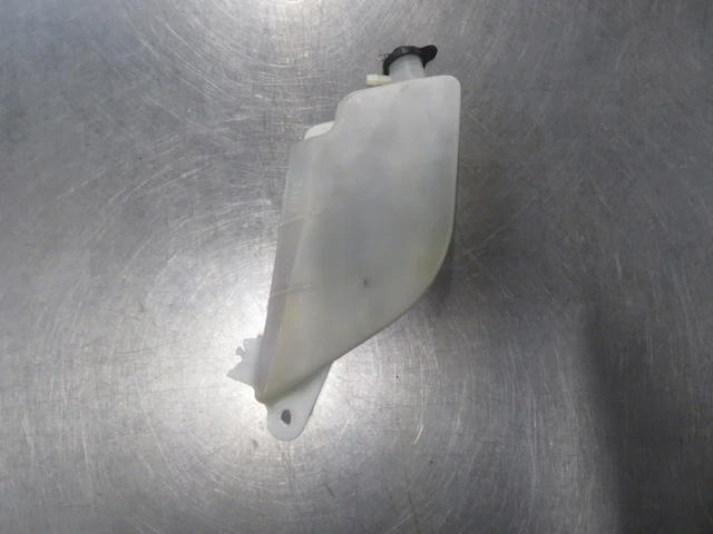 Eb1221 2000 00 Yamaha R1 1000 Yzf R1 Coolant Overflow Reservoir