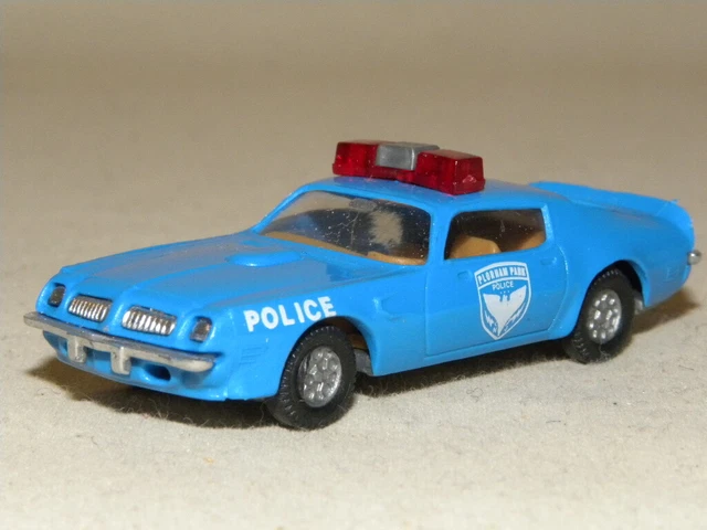 JOUET VOITURE DE Police Miniature Praline Ho 1/87 Pontiac Car Firebird Trans Am EUR 10,00 