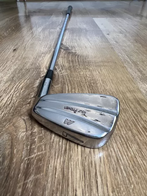 Mizuno deals tp 18