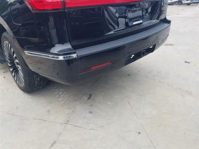 18-21 Lincoln Navigator Black Label 122.5" Swb Rear Bumper Assembly Black