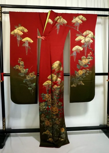 Japanese kimono SILK"FURISODE" long sleeves,Gold leaf,Pine,Peonies,L5' 5"..3457