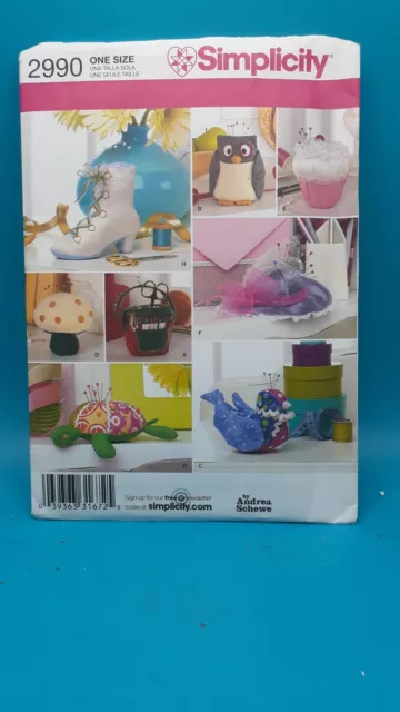 Simplicity Pattern 2990  Pin Cushions mushroom Owl Cupcake Mushroom Bird Uncut
