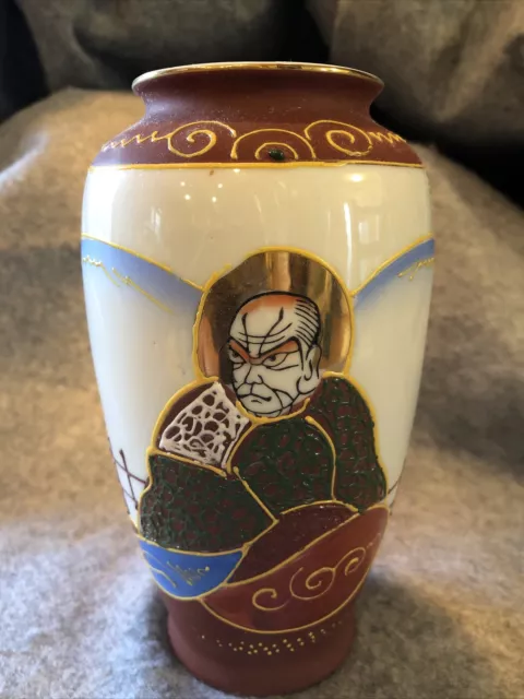 Vintage Japanese Satsuma-Moriage-Kutani ? Vase, Japan, Hand-Painted 6.25” Tall