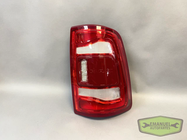 thumbnail image 2 of Silscvtt Passenger Right Side LED Tail Light For Ram 1500 2500 3500 (2013-2016) 2 of 5
