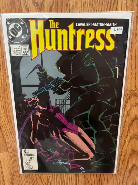 Huntress vol.1 #5 1989 High Grade 9.0 DC Comic Book E28-78