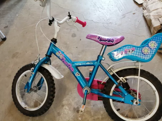 Halfords pom pom bike on sale