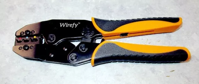 Crimping Tool For Insulated Electrical Connectors - Ratcheting Wire Crimper