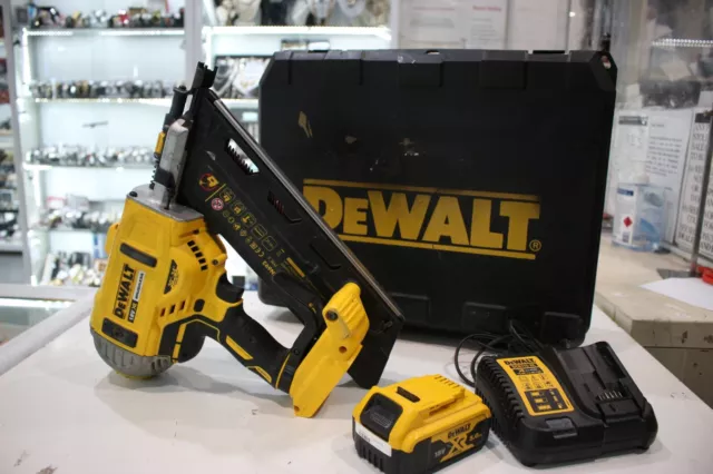 Dewalt 18V Xr Brushless 1 X 5.0Ah 2 Speed Framing Nailer Kit Dcn692