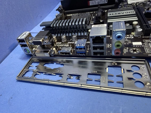 GIGABYTE GA-78LMT-USB3 R2 Rev 1.0 Motherboard AM3+ 8GB DDR3 I/O Shield ...