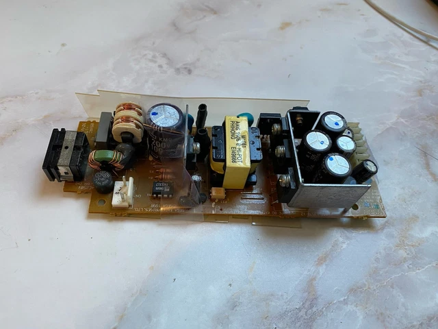 17V 420mA Console de mixage Alimentation Adaptateur Secteur Connecteur