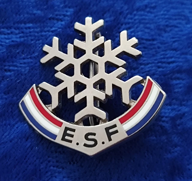 BG13053 - INSIGNE BADGE SKI BLASON LA SCHLUCHT