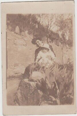 8644 eb. Foto cartolina donna woman bambino baby 1917 da Saronno a Busto Arsizio