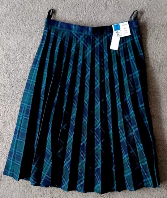 New Marks and Spencer Dark Navy Tartan Skirt Size 14
